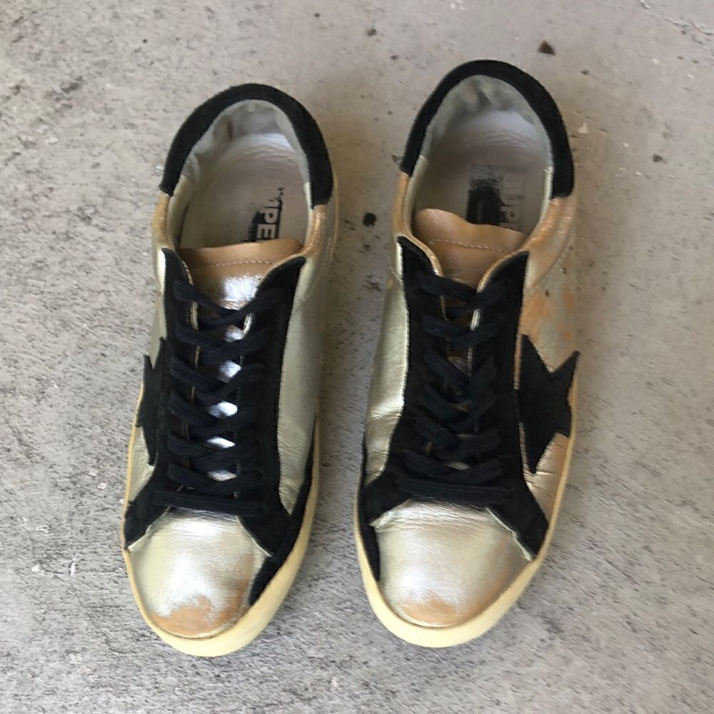 Golden Goose Silver sneakers